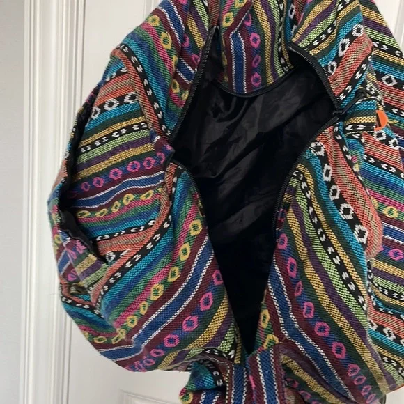 Weekender - Picture 2 of 3